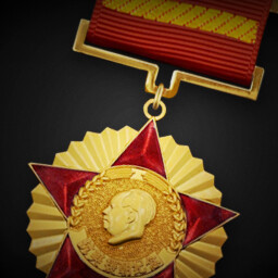 "Oppose America And Assist Korea" Medal